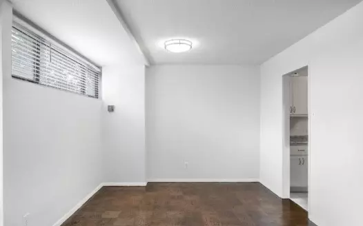  2401 Calvert St NW #0920, Washington, DC 20008 photo 5