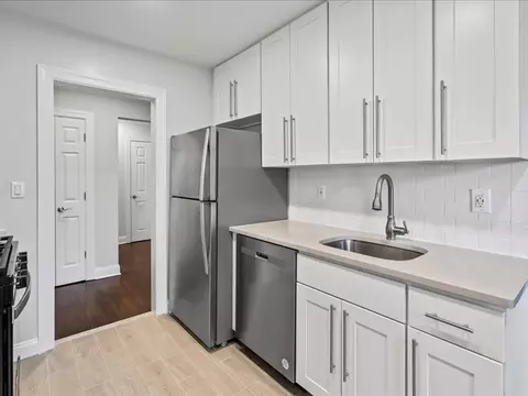 24 Hillside Ave #C2, Montclair, NJ 07042