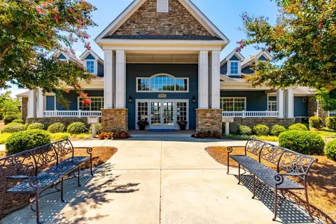 19707 Us Highway 280 E #0106, Smiths Station, AL 36877