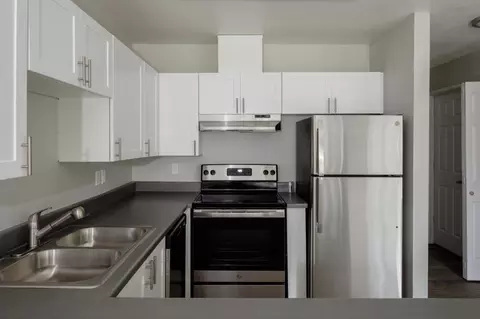 1616 NE 16th Way #208, Gresham, OR 97030