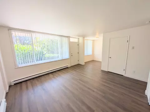 1909 Yale Ave E #28, Seattle, WA 98102