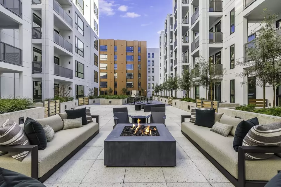  1350 S Bascom Ave #3060, San Jose, CA 95128 photo 33
