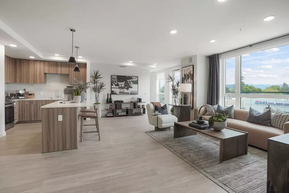  1350 S Bascom Ave #3060, San Jose, CA 95128 photo 4