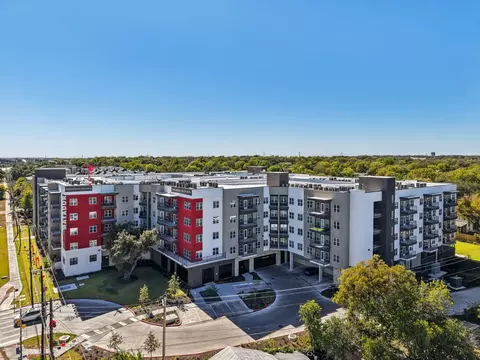 5900 S Congress Ave #309, Austin, TX 78745