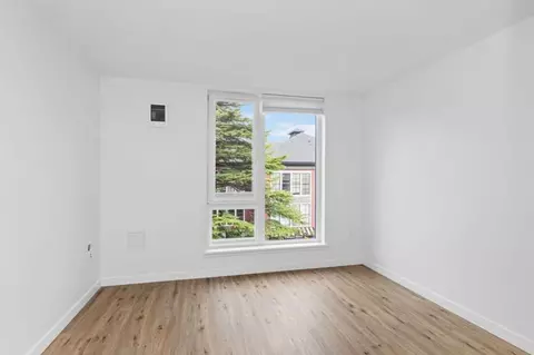 4417 Wallingford Ave N #414, Seattle, WA 98103