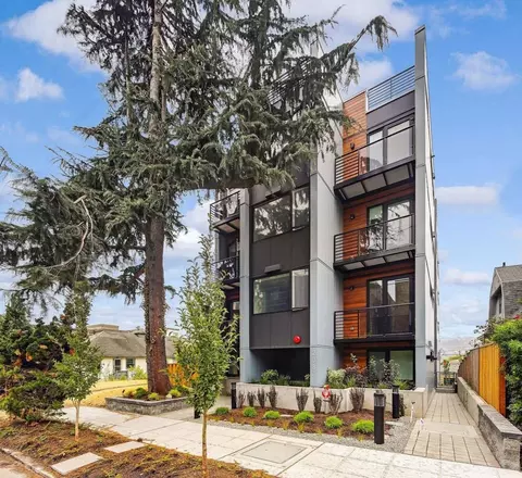 2037 Yale Ave E #204, Seattle, WA 98102