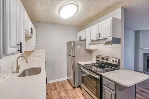 200 N Carolina 54 #103, Carrboro, NC 27510