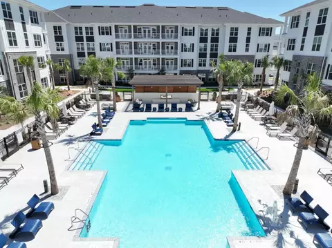 2601 N Main St #1403, Summerville, SC 29486