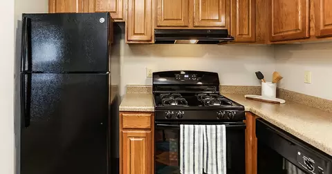 7620 Halsey St #12105305, Lenexa, KS 66216