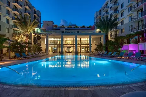 1211 E Kennedy Blvd #135, Tampa, FL 33602