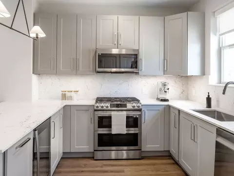 100 Thanet Cir #002-129, Princeton, NJ 08540