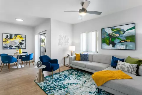 6751 W Indian School Rd #1003, Phoenix, AZ 85033