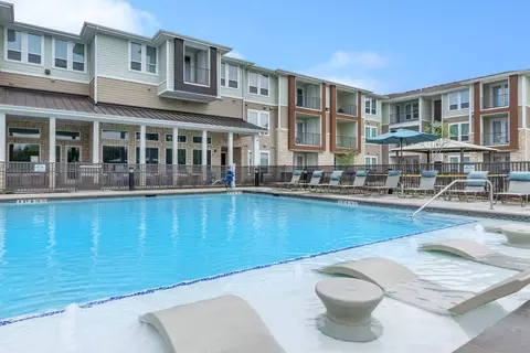 1475 Gears Rd #1206, Houston, TX 77067
