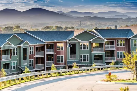 32 Ardmion Park #4306, Asheville, NC 28801