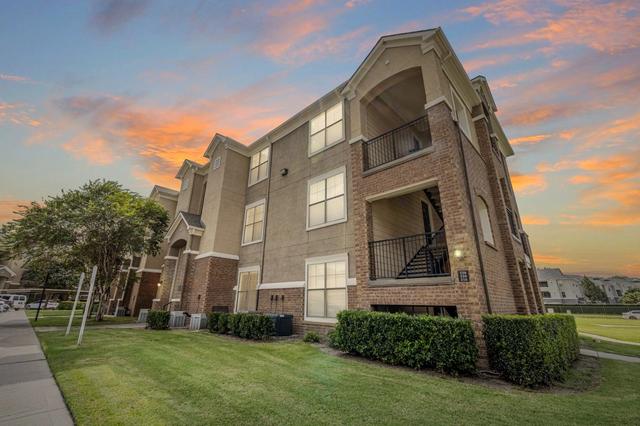 2450 Oak Hill Cir #2014, Fort Worth, TX 76109