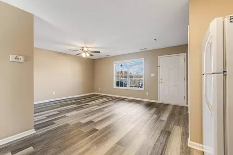 100 Flat Creek Village Dr #0600-101, Weaverville, NC 28787