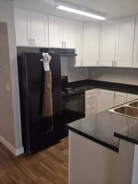 1825 E Valley Pkwy #42, Escondido, CA 92027