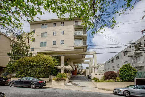 642 Alvarado St #302, San Francisco, CA 94114
