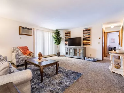 1310 15th St N #2, Saint Cloud, MN 56303