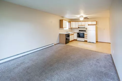 2140 Xavier St #307, Bismarck, ND 58501