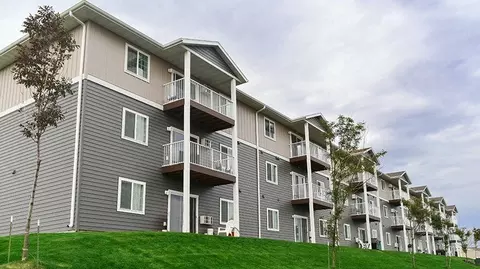 209 11th Ave NE #3-209, Watford City, ND 58854
