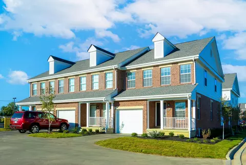 723 Enclave Village Pl #699-3, Lewis Center, OH 43035