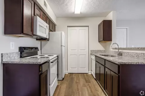 2332 Asics Rd #15542411, Hilliard, OH 43026