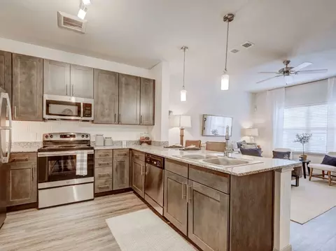 300 Trailhouse Ln #1924, Forney, TX 75126