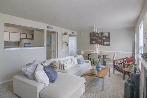 9501 S I- 35 Service Rd #0909, Moore, OK 73160