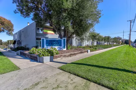 800 N G St #6-805G, Lompoc, CA 93436