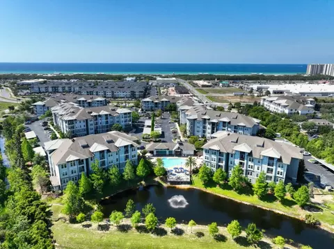 4211 Commons Dr #2102, Destin, FL 32541