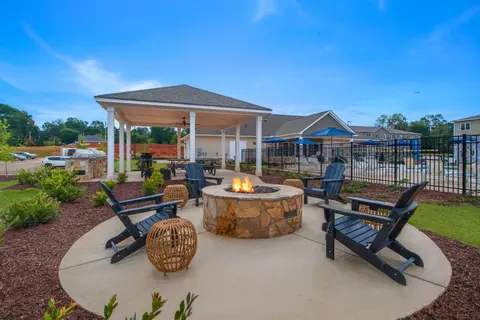 2076 Legacy Park Trl #2084-2084-306, Burlington, NC 27215