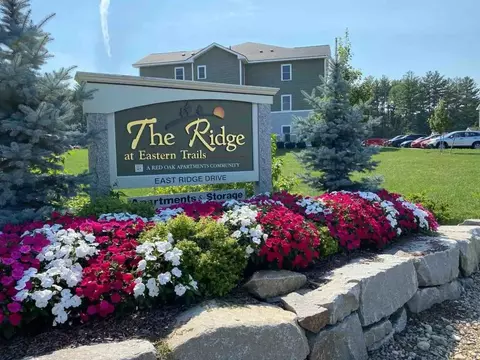 10 E Ridge Dr #10-308, Milford, NH 03055