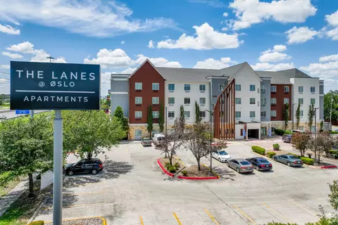 1560 S I-35 South Frontage Rd #2022, San Marcos, TX 78666