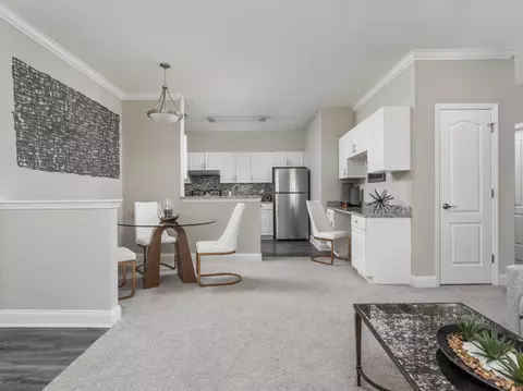 801 E Woodcroft Pkwy #2423, Durham, NC 27713