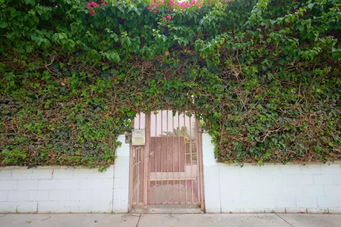 1406 N Serrano #206, Los Angeles, CA 90027