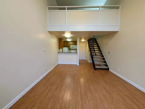 312 Harvard Ave E #209, Seattle, WA 98102