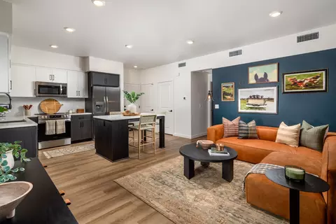 2240 Ironwood Cir #9-100, San Diego, CA 92154