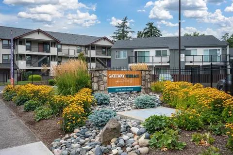 827 NE 99th Ave #0320, Portland, OR 97220