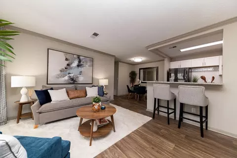 401 S Gallaher View Rd #421, Knoxville, TN 37919