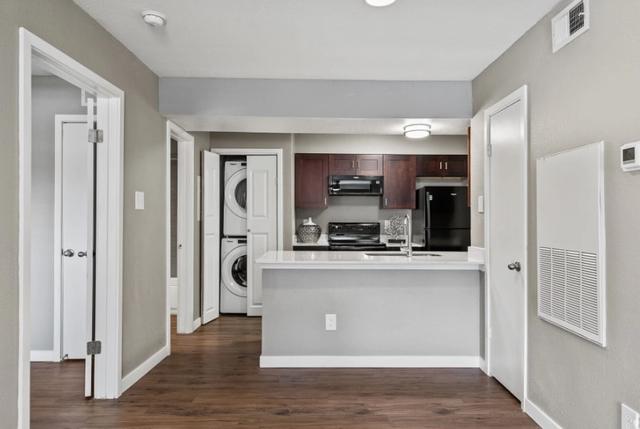 1400 Clarewood Dr #3-320, San Marcos, TX 78666