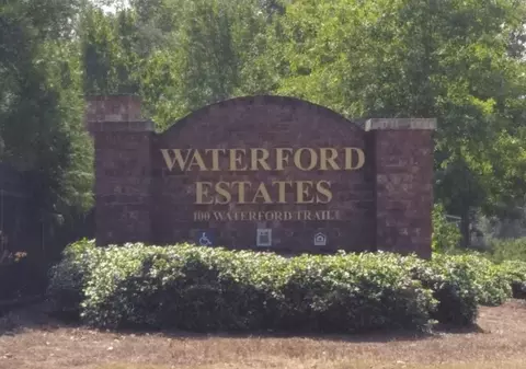100 Waterford Trl #53, Dublin, GA 31021