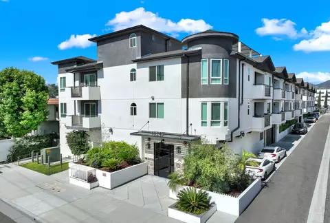 10247 Variel Ave #208, Los Angeles, CA 91311