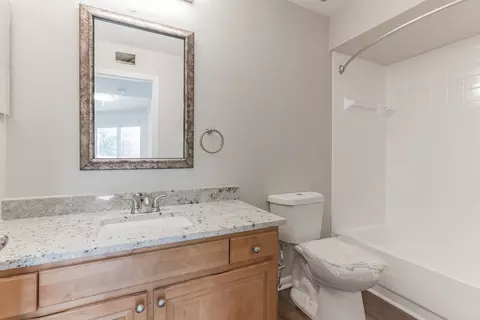 3340 Hampton Point Dr #D, Silver Spring, MD 20904