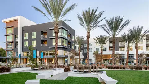 90 Vantis Dr #2128, Aliso Viejo, CA 92656