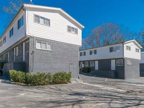 4689 Roswell Rd #C02, Sandy Springs, GA 30342