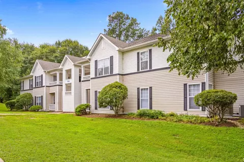 3930 Dowling Haven Pl #201, Raleigh, NC 27610