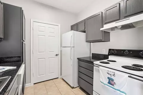 16170 Westpark Dr #71, Houston, TX 77082