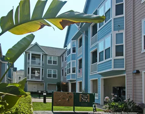 535 S Market St #4301, San Jose, CA 95113