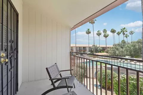 5666 E Hampton St #237, Tucson, AZ 85712